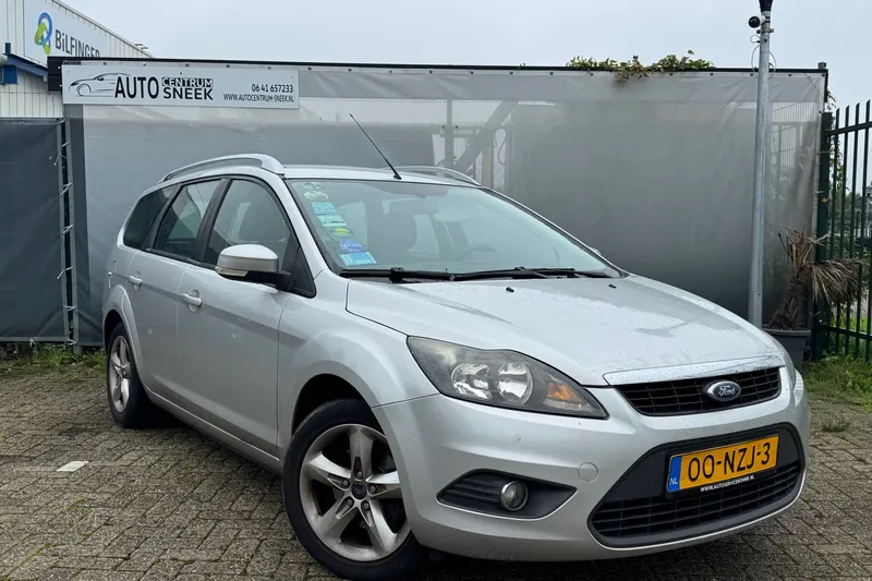 Ford Focus (2010)