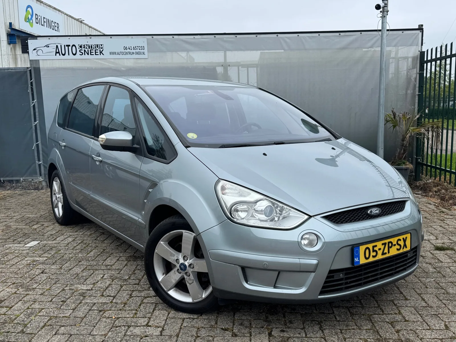 Ford S-Max (2008) — foto 1