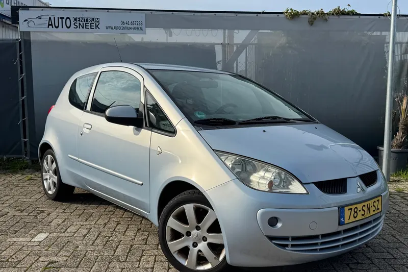 Mitsubishi Colt (2006)