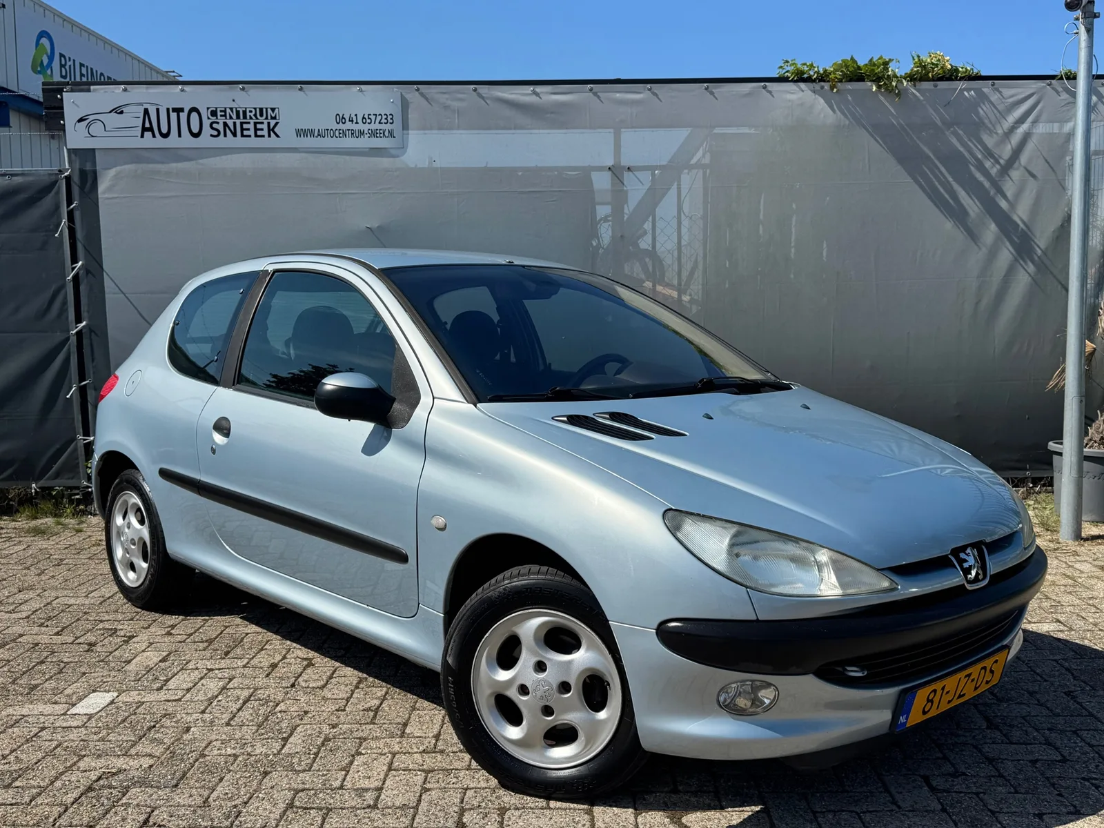 Peugeot 206 (2002) — foto 1