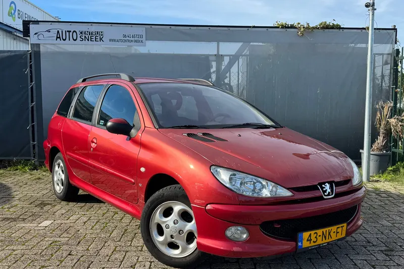 Peugeot 206 (2003)
