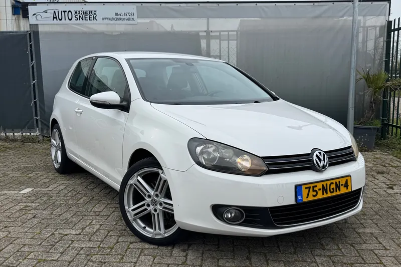 Volkswagen Golf (2010)