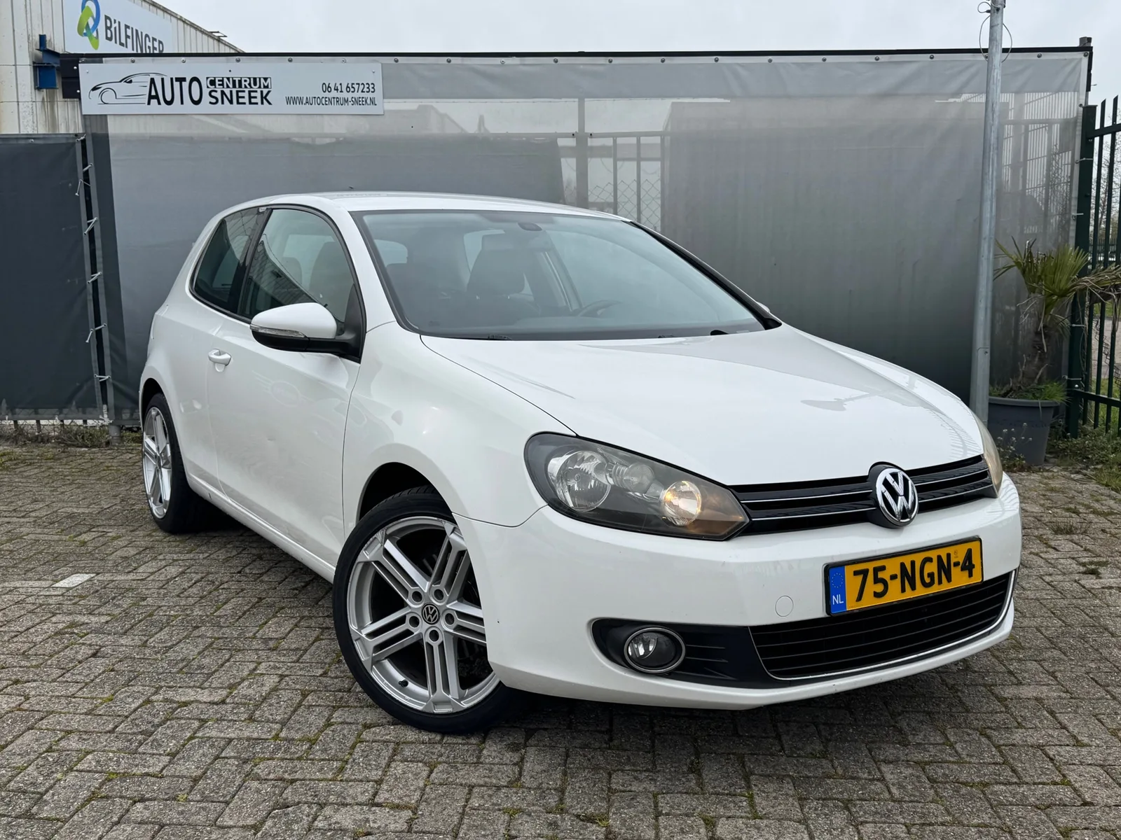 Volkswagen Golf (2010) — foto 1