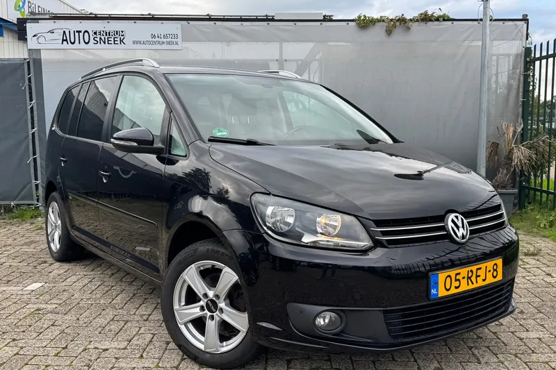 Volkswagen Touran (2011)