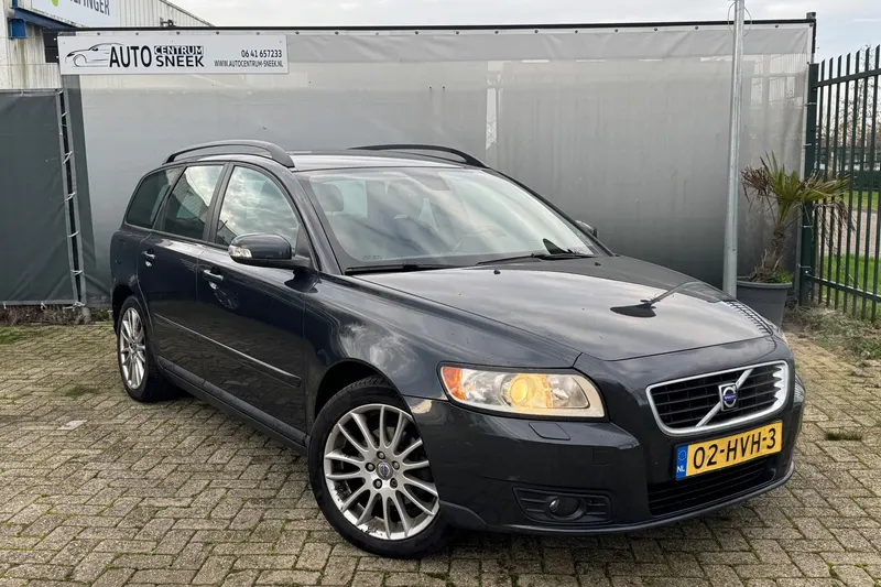 Volvo V50 (2009)
