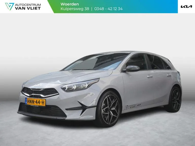Kia Ceed (2025) — foto 1