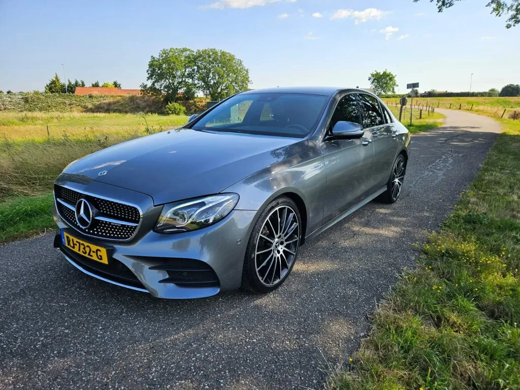 Mercedes-Benz E-Klasse (2017) — foto 1