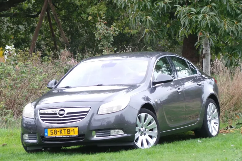 Opel Insignia (2010)