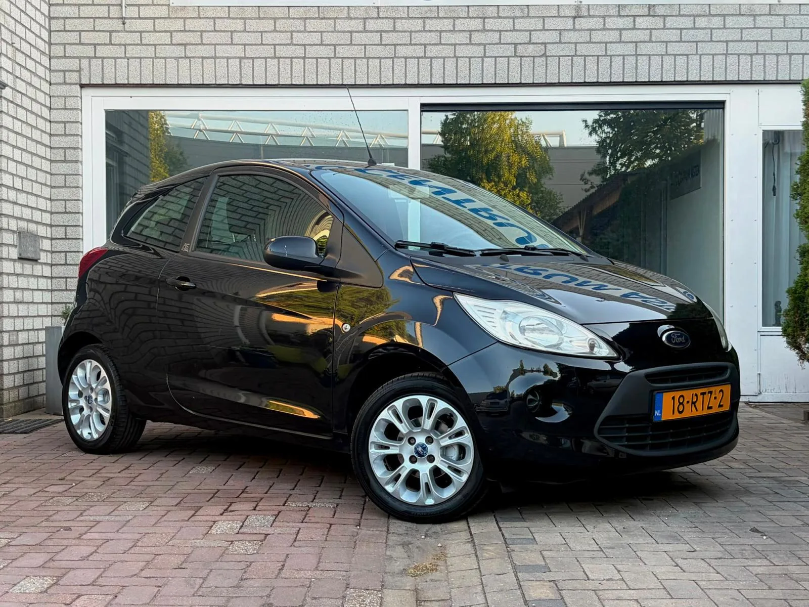 Ford Ka (2011) — foto 1