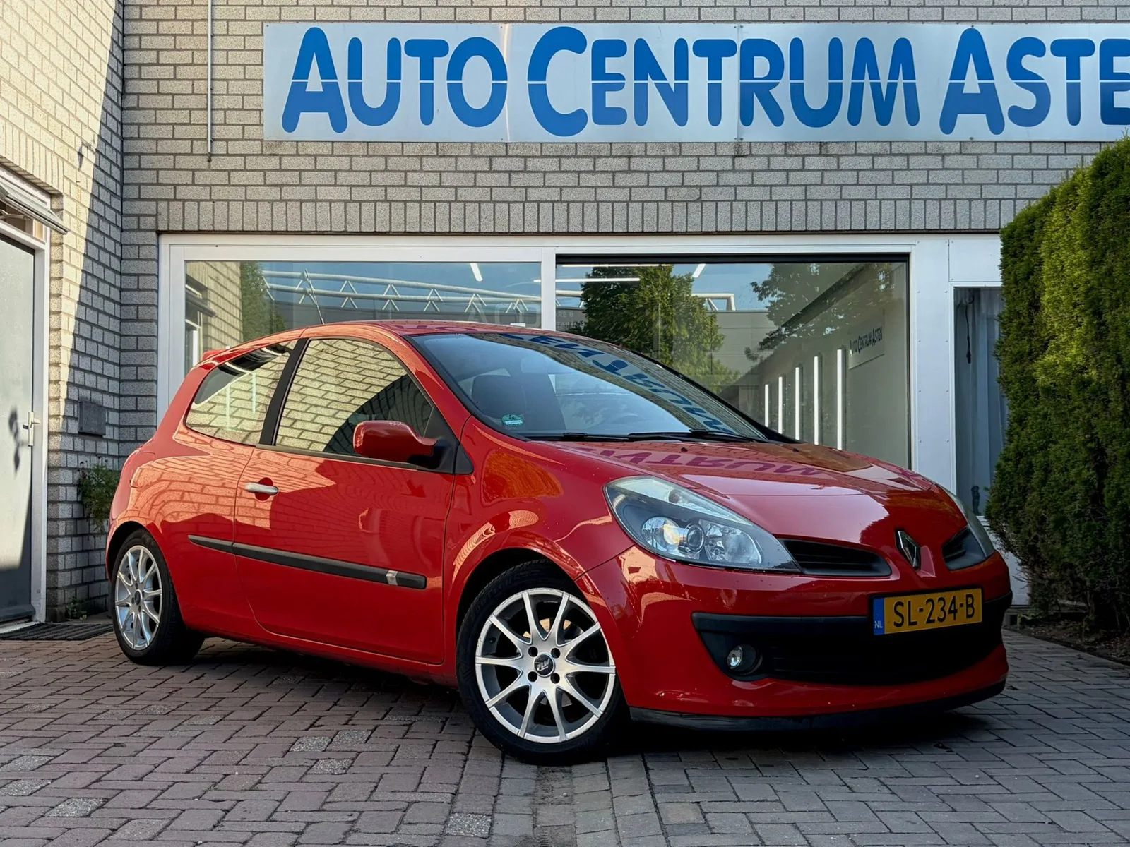 Renault Clio (2006) — foto 1