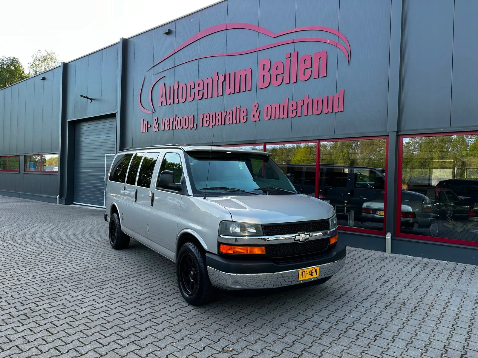 Chevrolet Express (2005) — foto 1