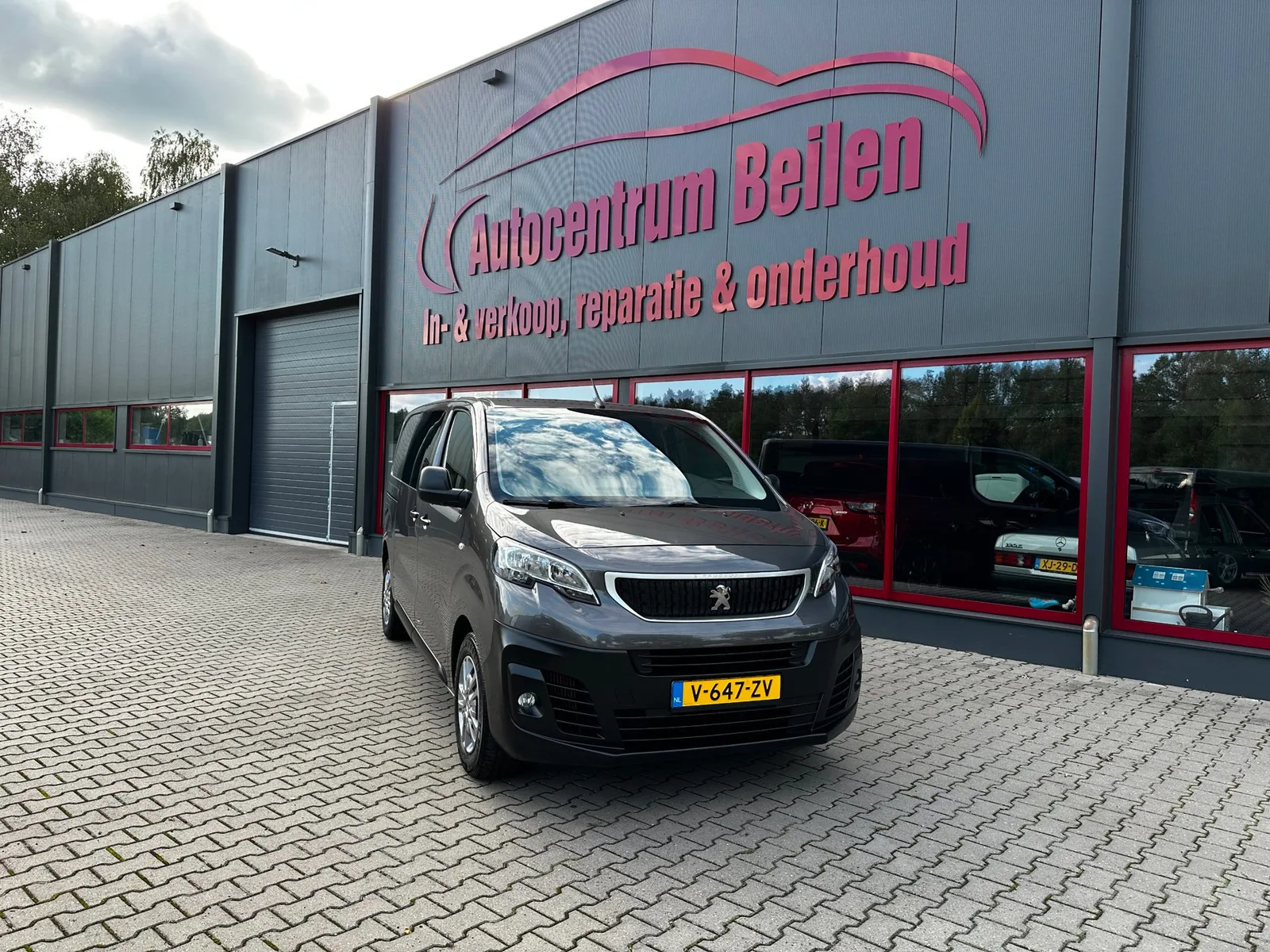 Peugeot Expert (2019) — foto 1