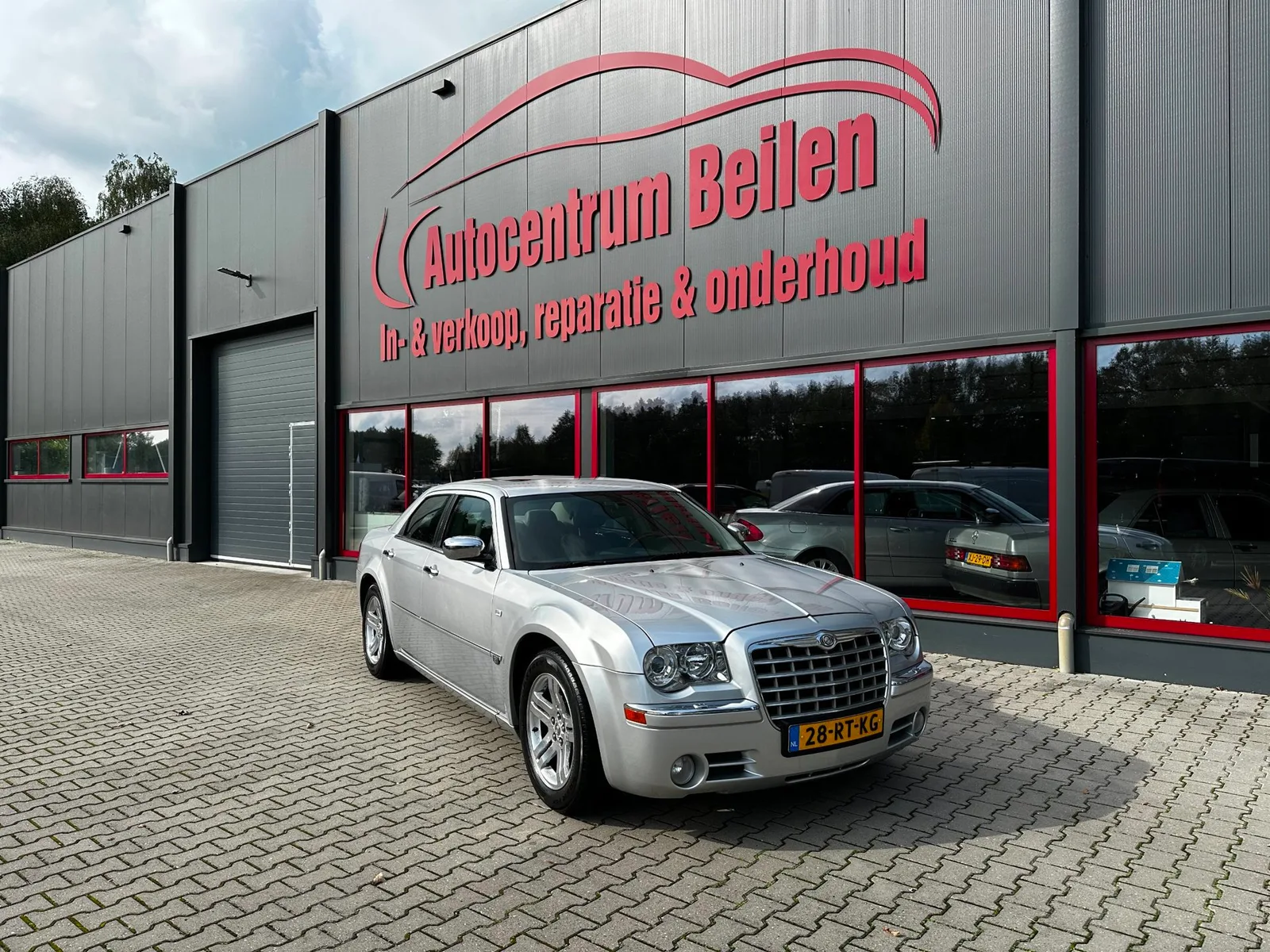 Chrysler 300C (2005) — foto 1