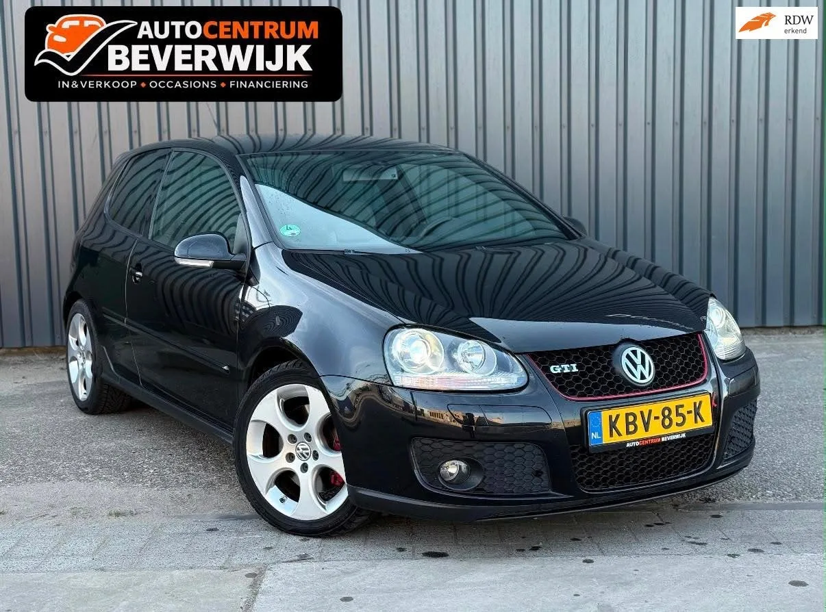 Volkswagen Golf (2005) — foto 1