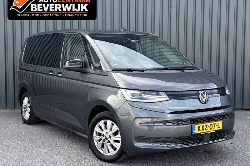 Volkswagen Multivan (2022)