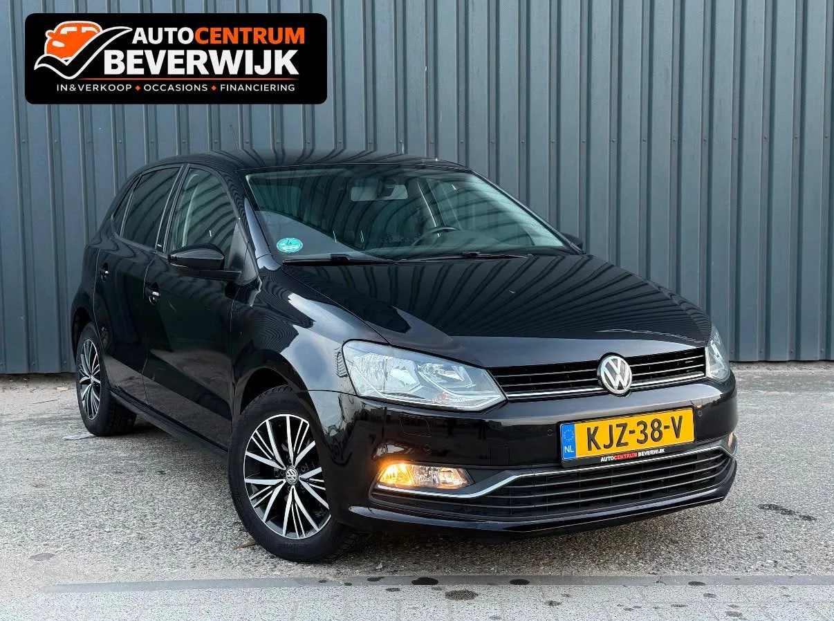 Volkswagen Polo (2016) — foto 1