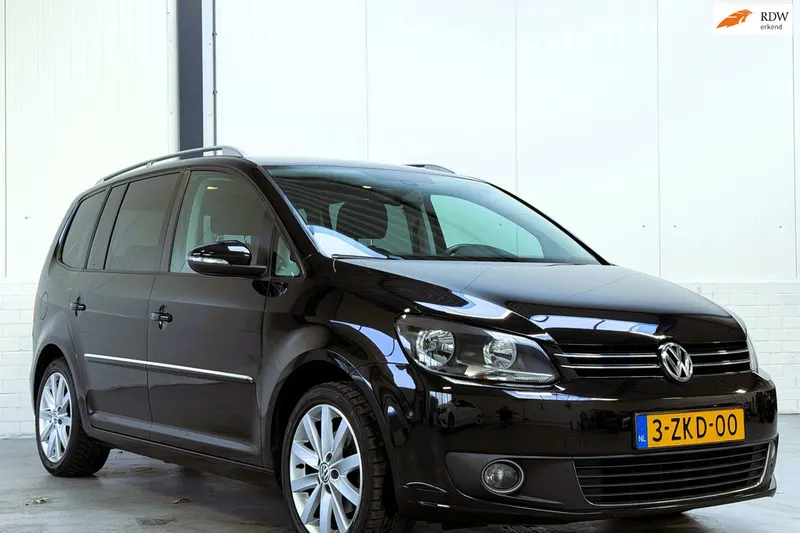 Volkswagen Touran (2015)