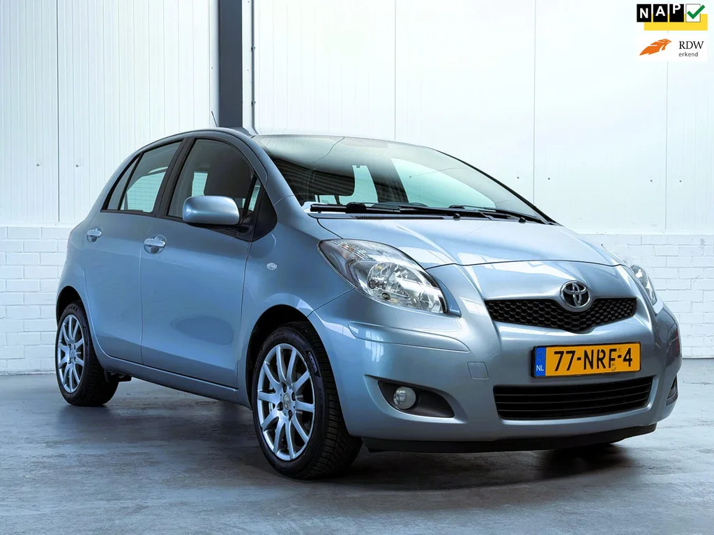 Toyota Yaris (2010) — foto 1