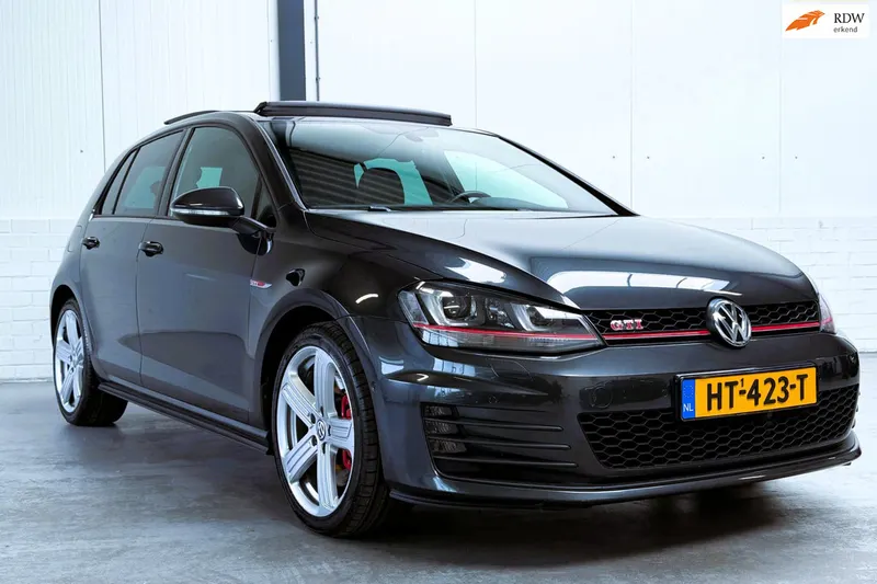 Volkswagen Golf (2016)