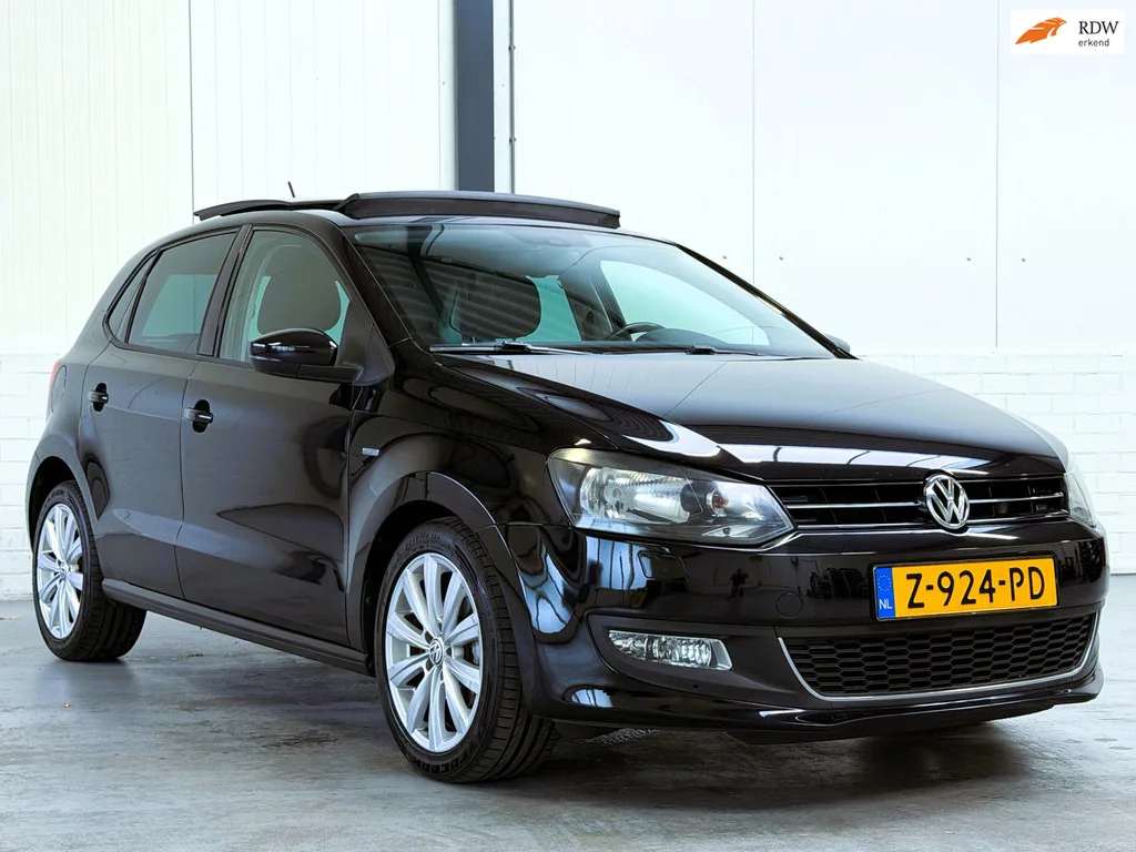 Volkswagen Polo (2013) — foto 1