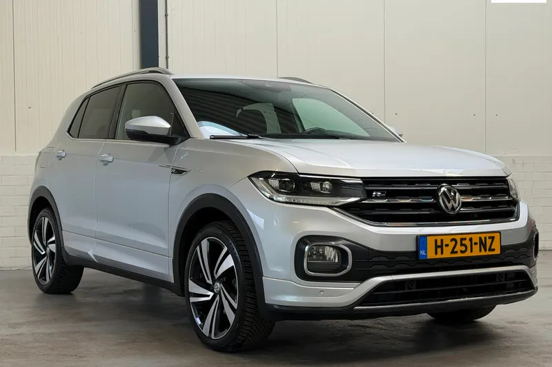 Volkswagen T-Cross (2019)