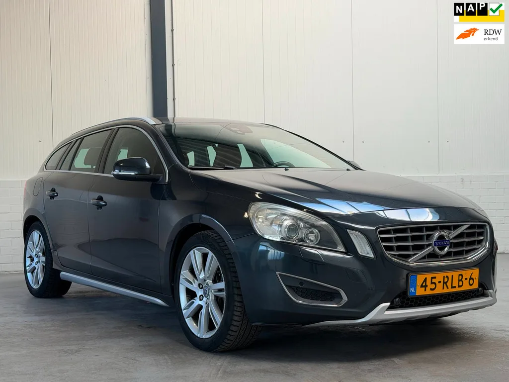 Volvo V60 (2011) — foto 1