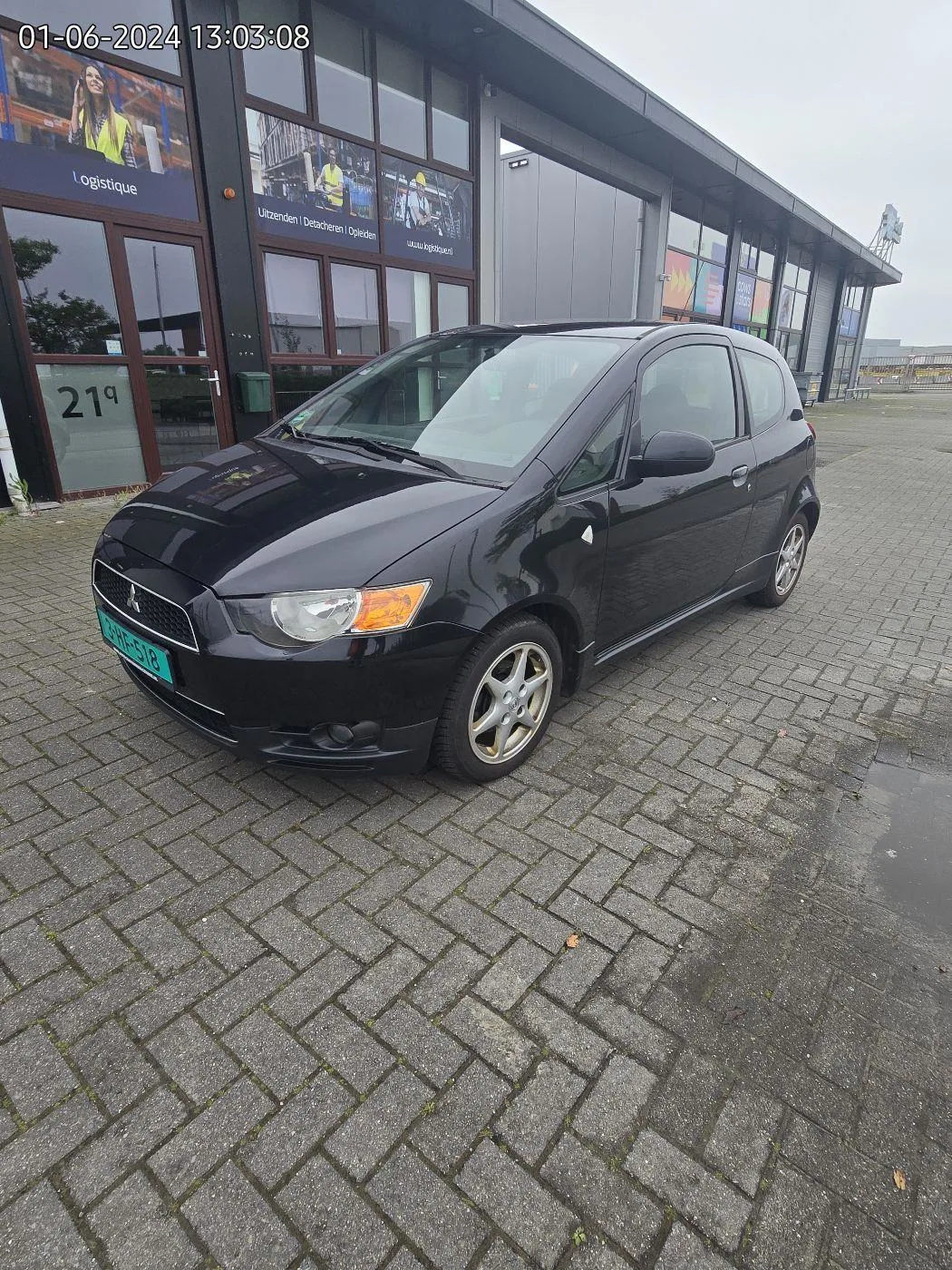 Mitsubishi Colt (2013) — foto 1