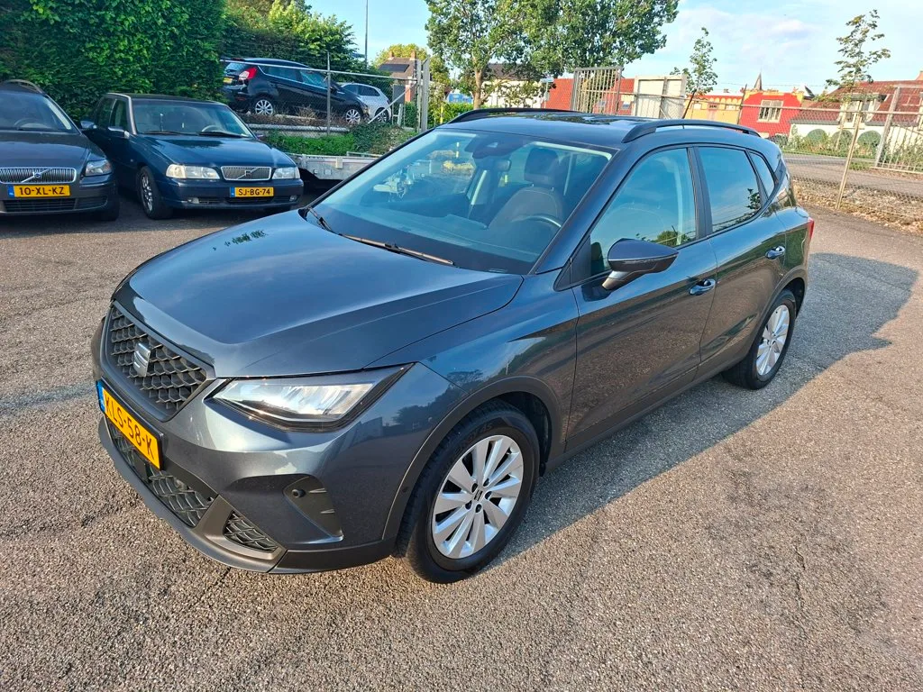 SEAT Arona (2023) — foto 1