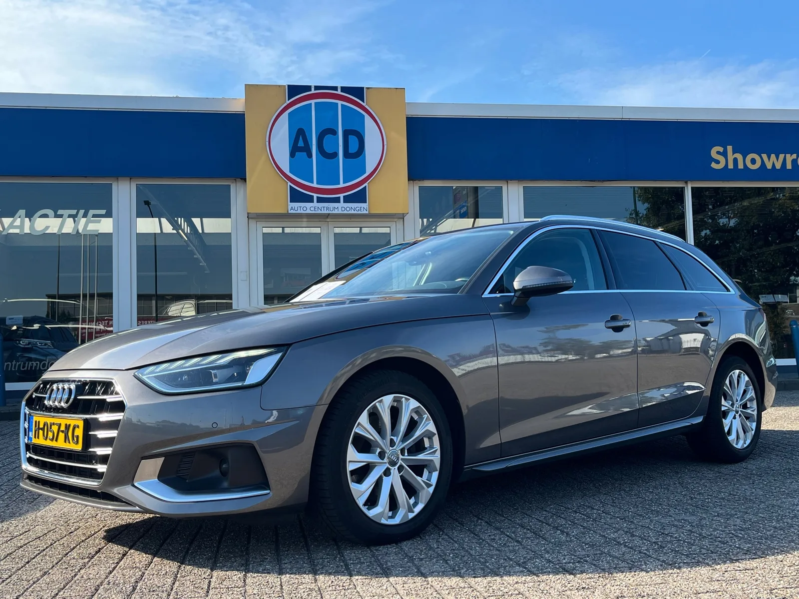 Audi A4 (2020) — foto 1
