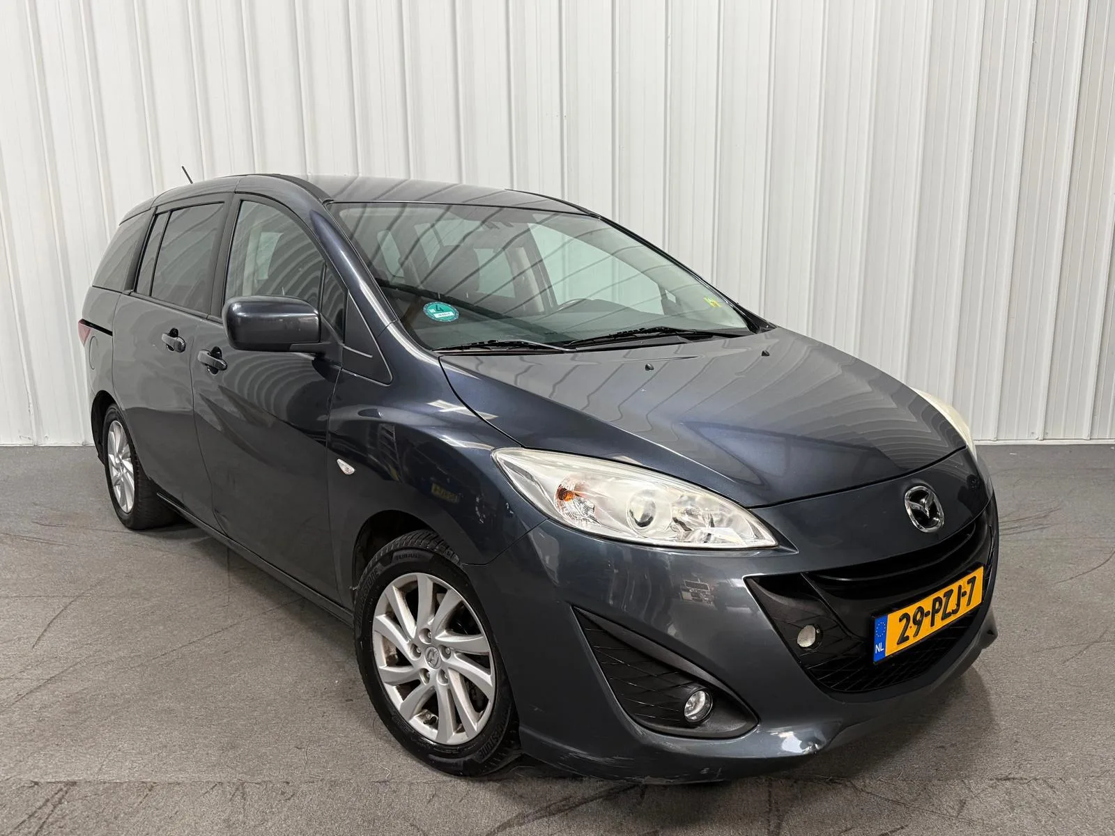 Mazda 5 (2011) — foto 1