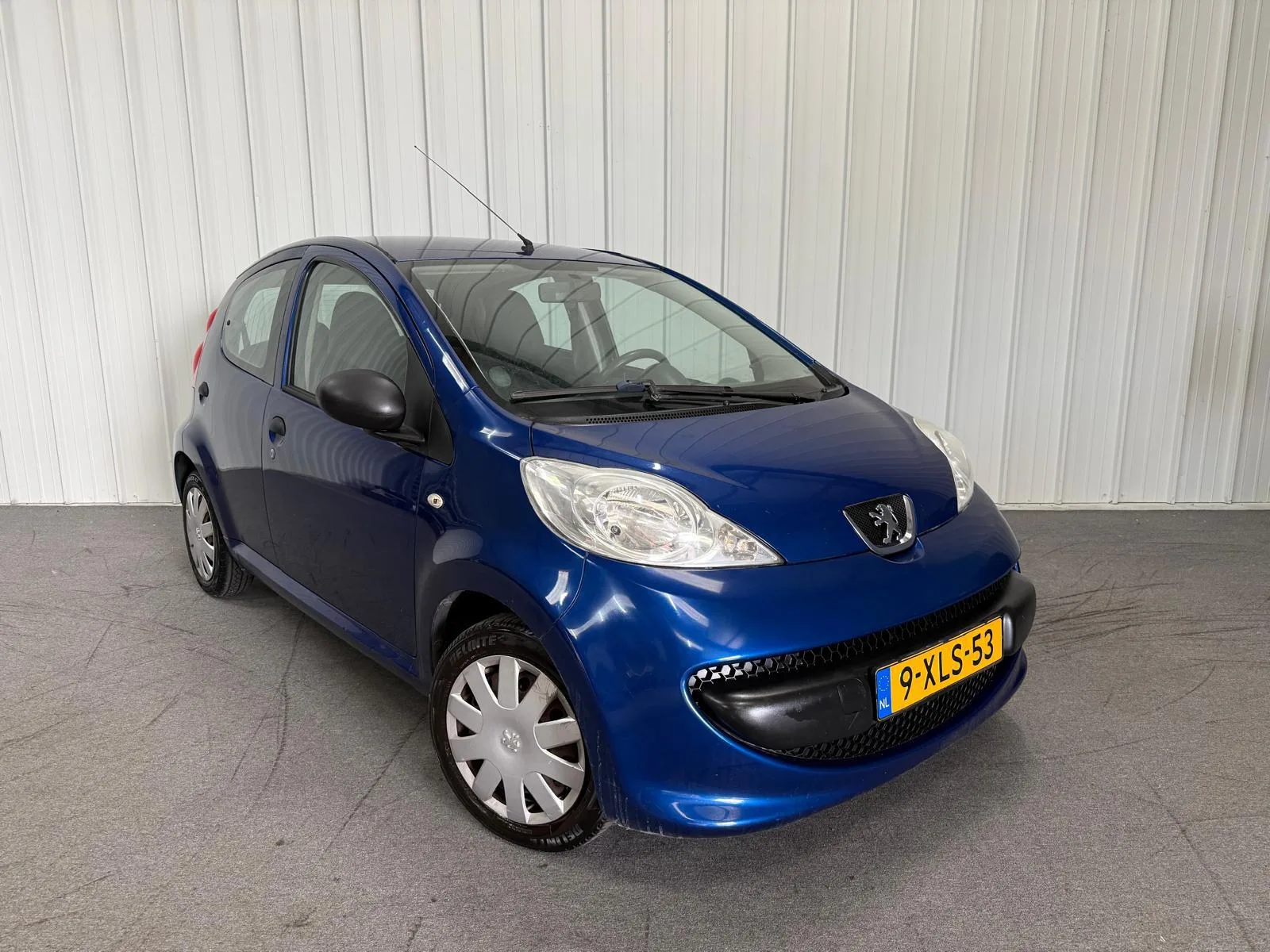 Peugeot 107 (2006) — foto 1