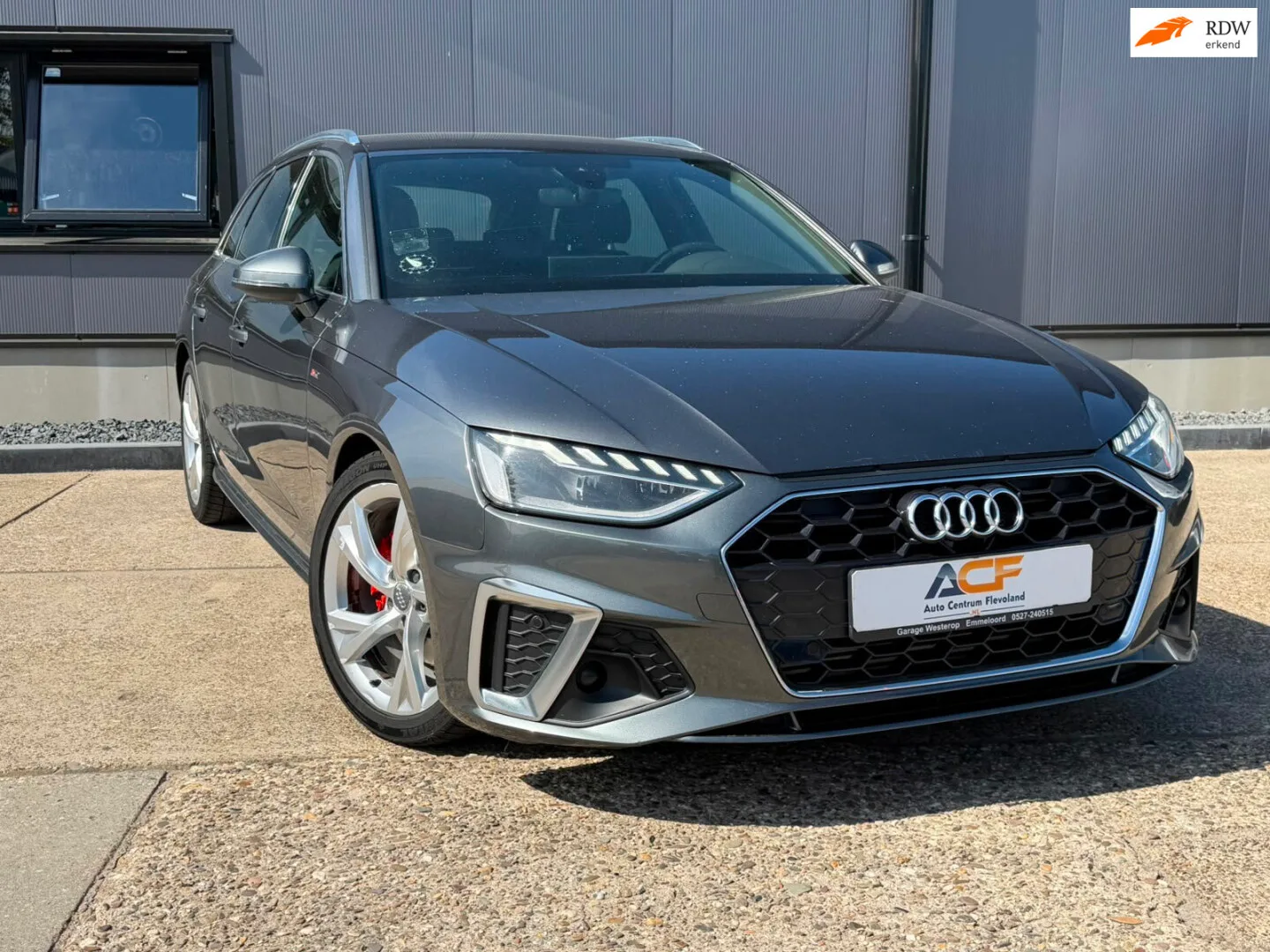 Audi A4 (2020) — foto 1