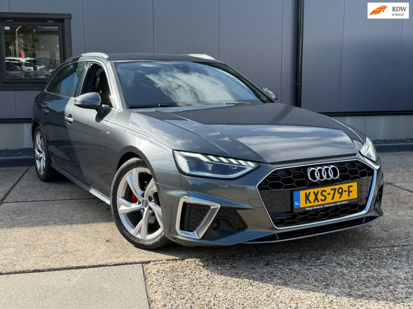Audi A4 (2020) — foto 1