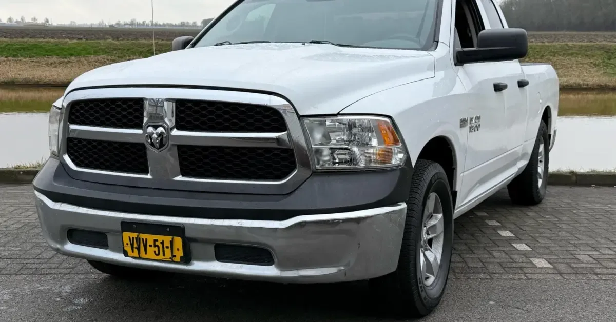 Dodge Ram (2016) — foto 1