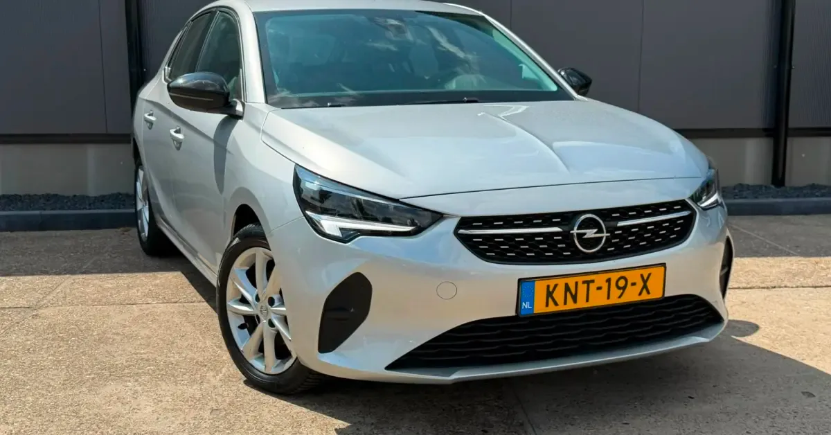 Opel Corsa (2023) — foto 1