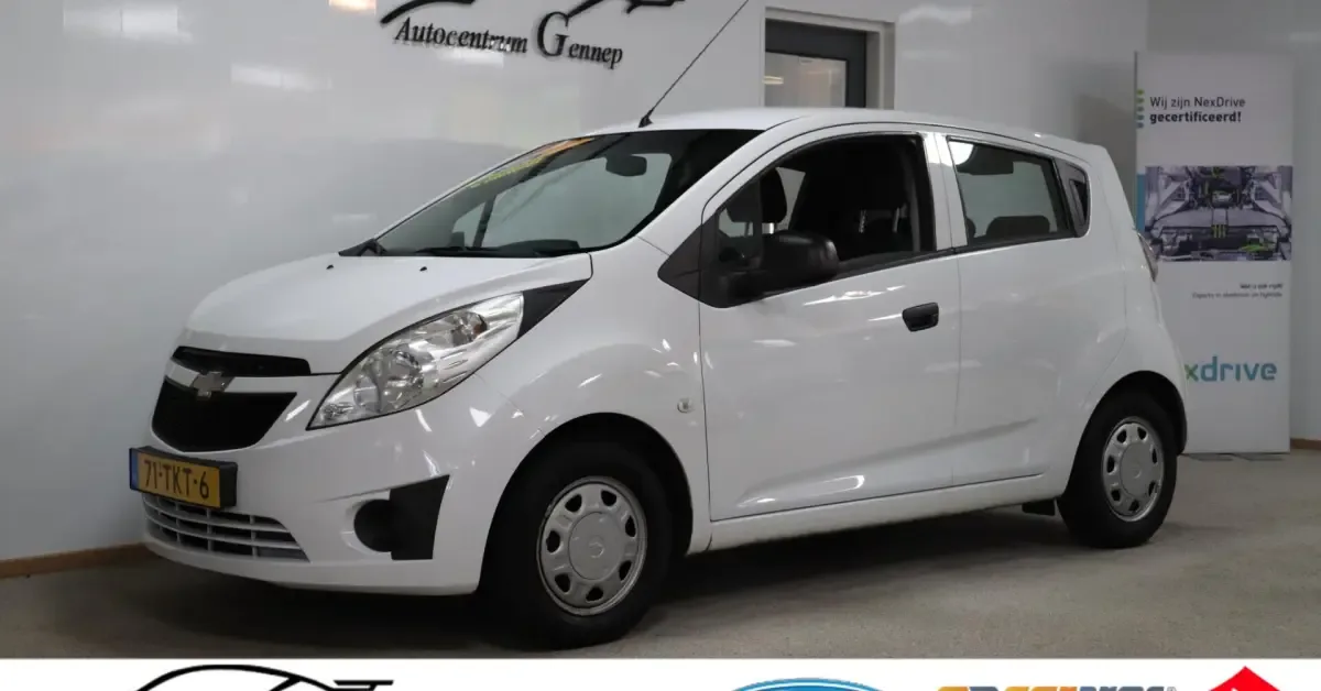 Chevrolet Spark (2012) — foto 1