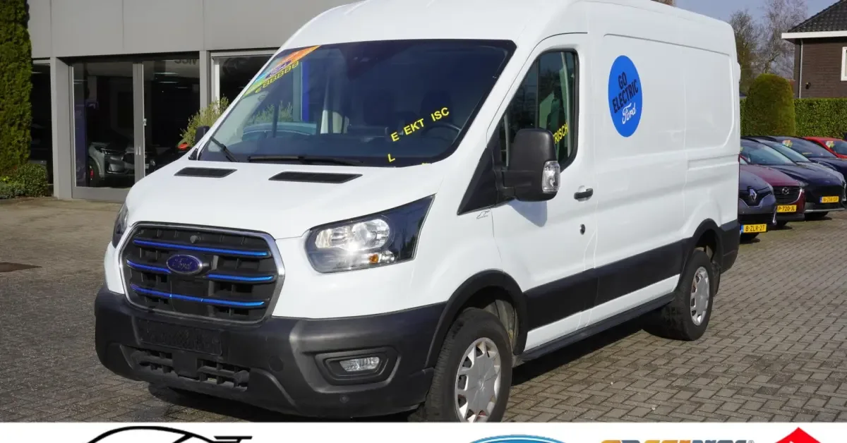 Ford E-Transit (2023) — foto 1