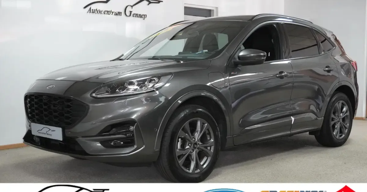 Ford Kuga (2023) — foto 1