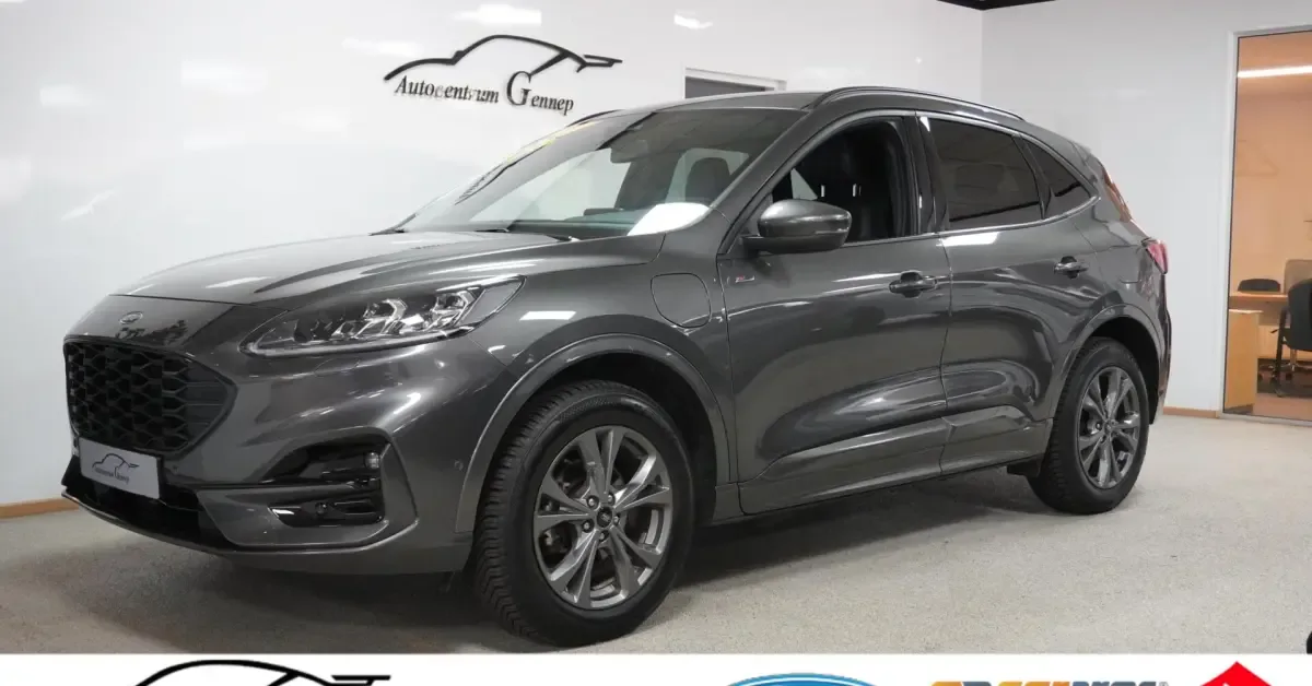 Ford Kuga (2023) — foto 1
