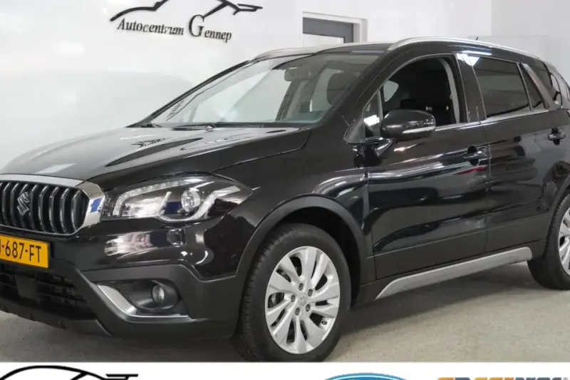 Suzuki S-Cross (2020)
