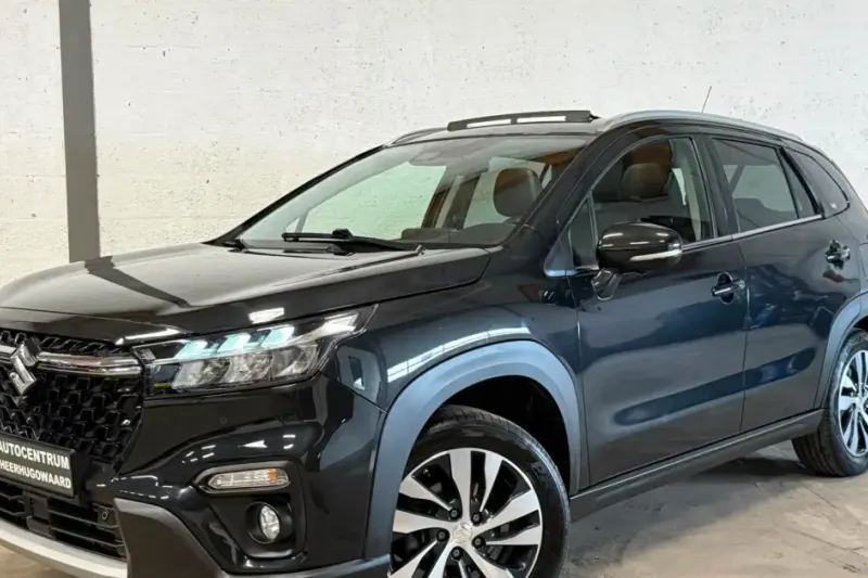 Suzuki S-Cross (2022)