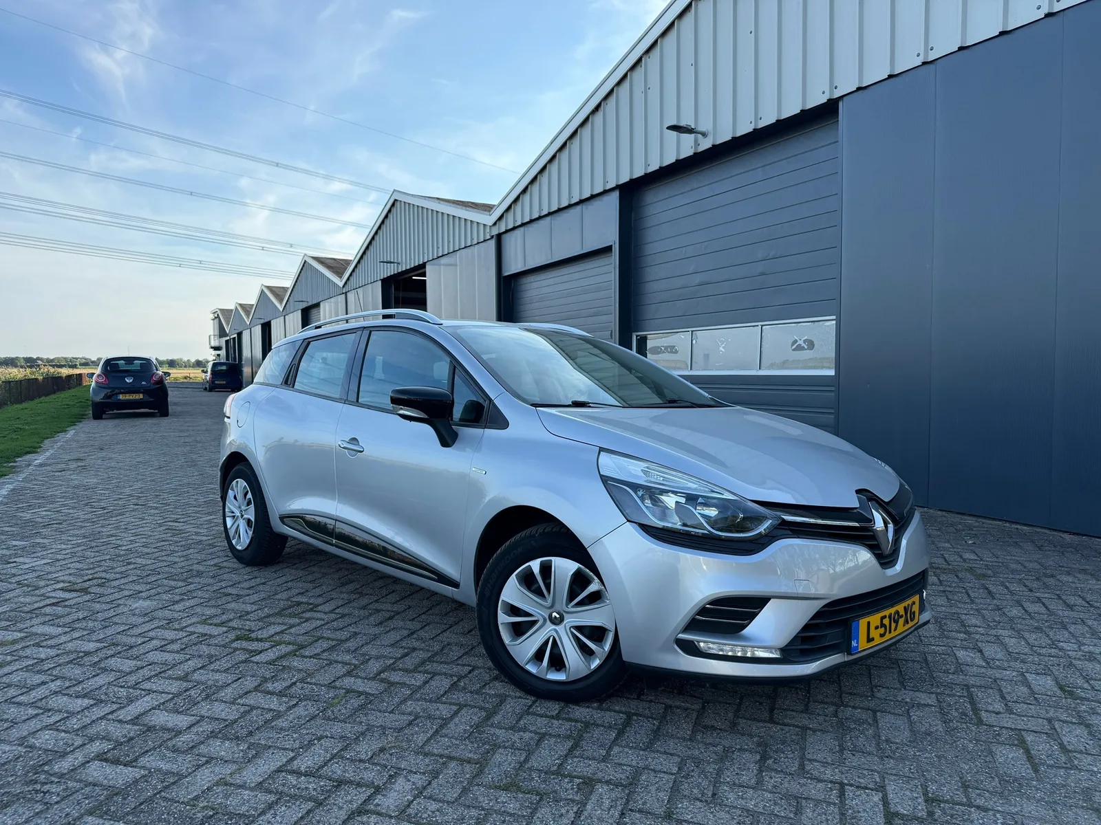 Renault Clio (2018) — foto 1