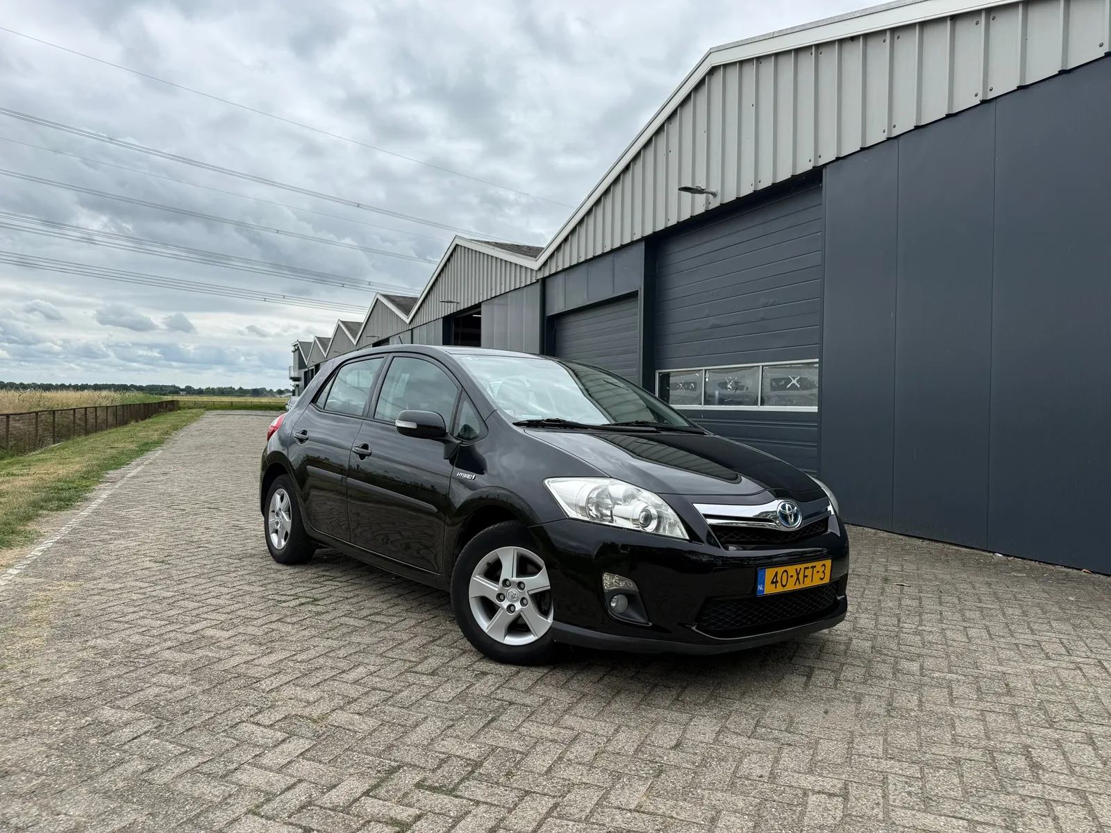 Toyota Auris (2012) — foto 1