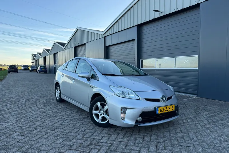 Toyota Prius (2012)