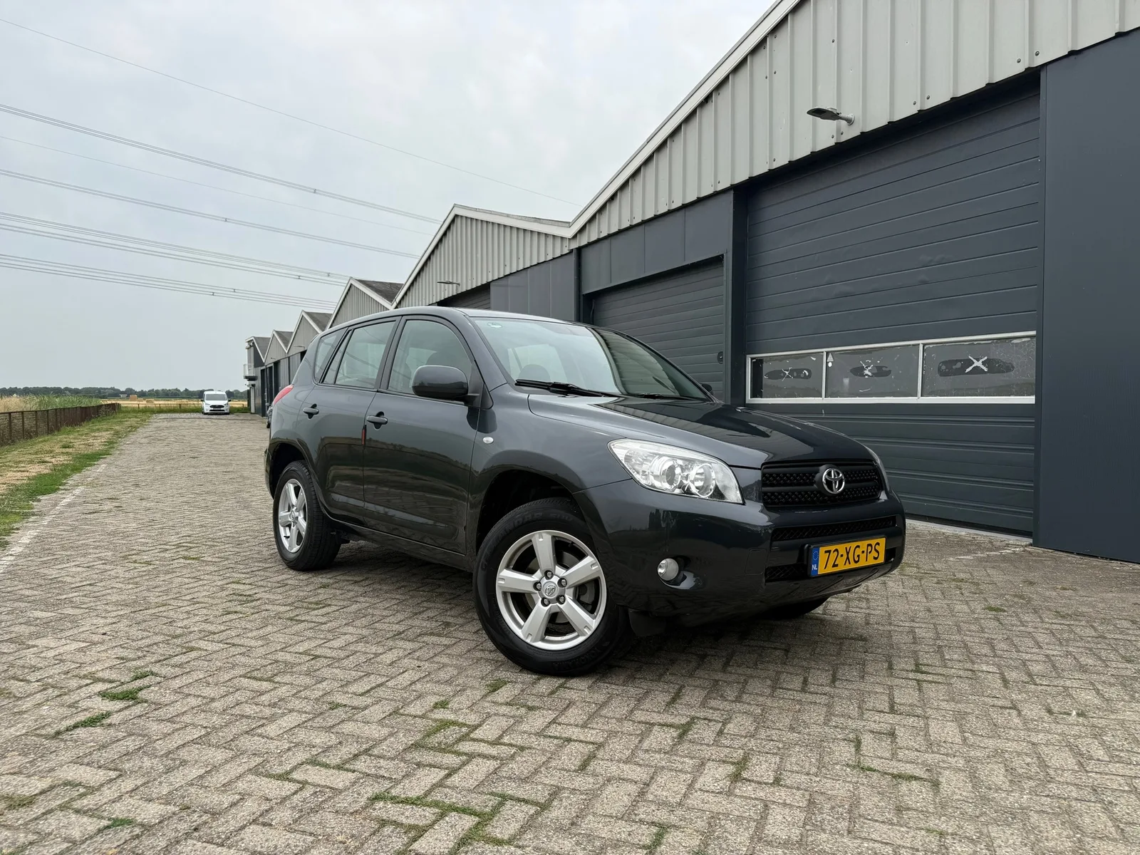 Toyota RAV4 (2007) — foto 1