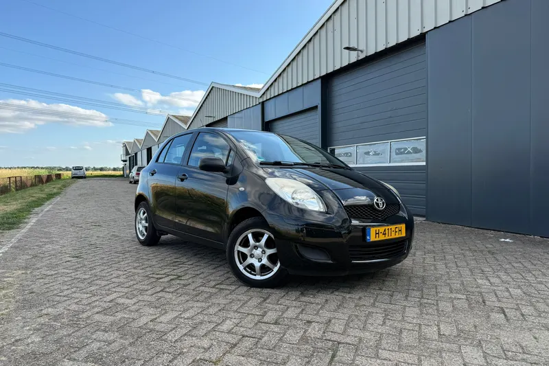 Toyota Yaris (2009)