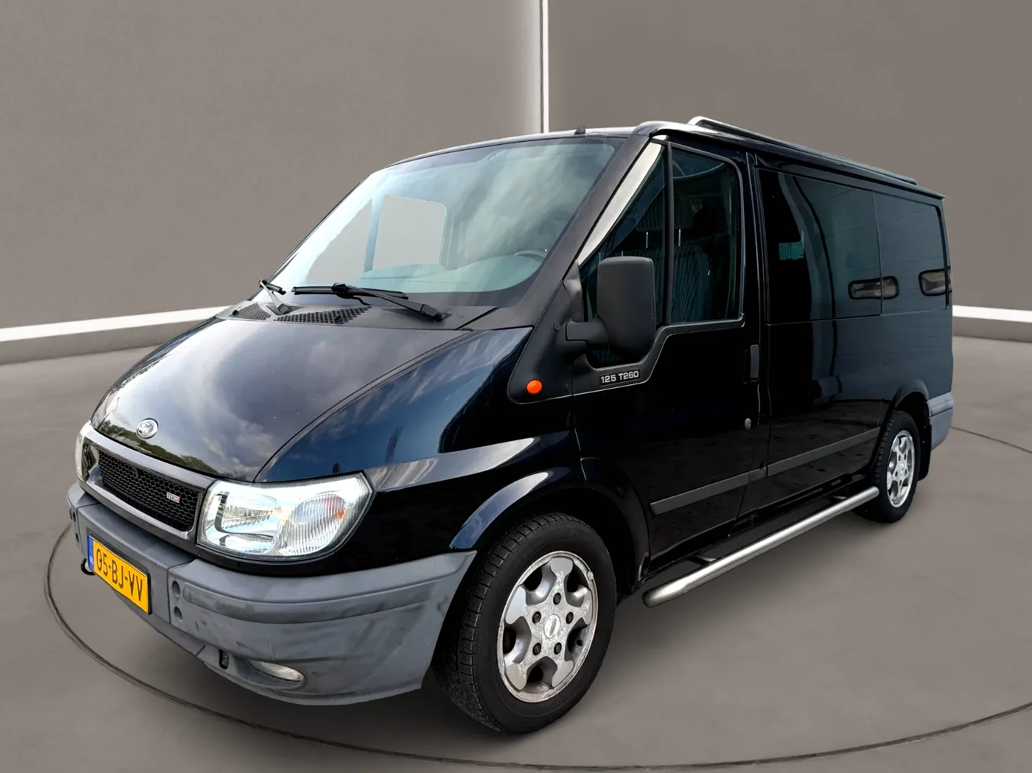 Ford Transit (2003) — foto 1