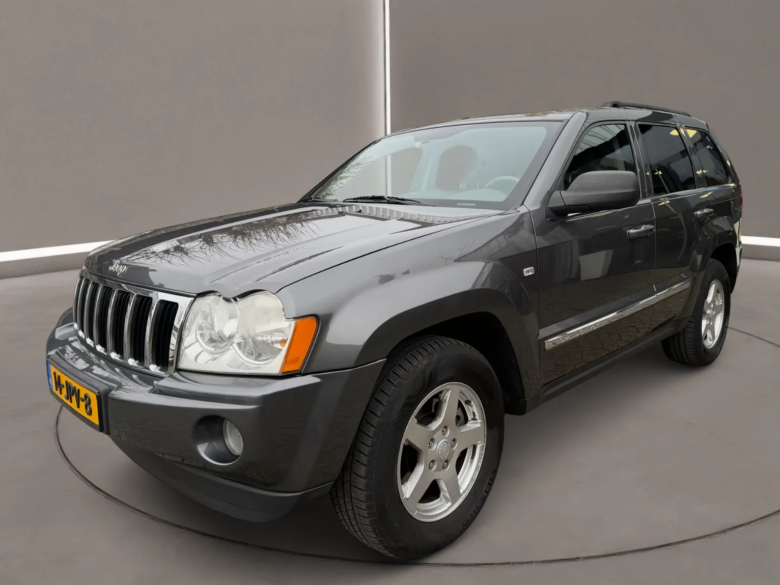Jeep Grand Cherokee (2008) — foto 1