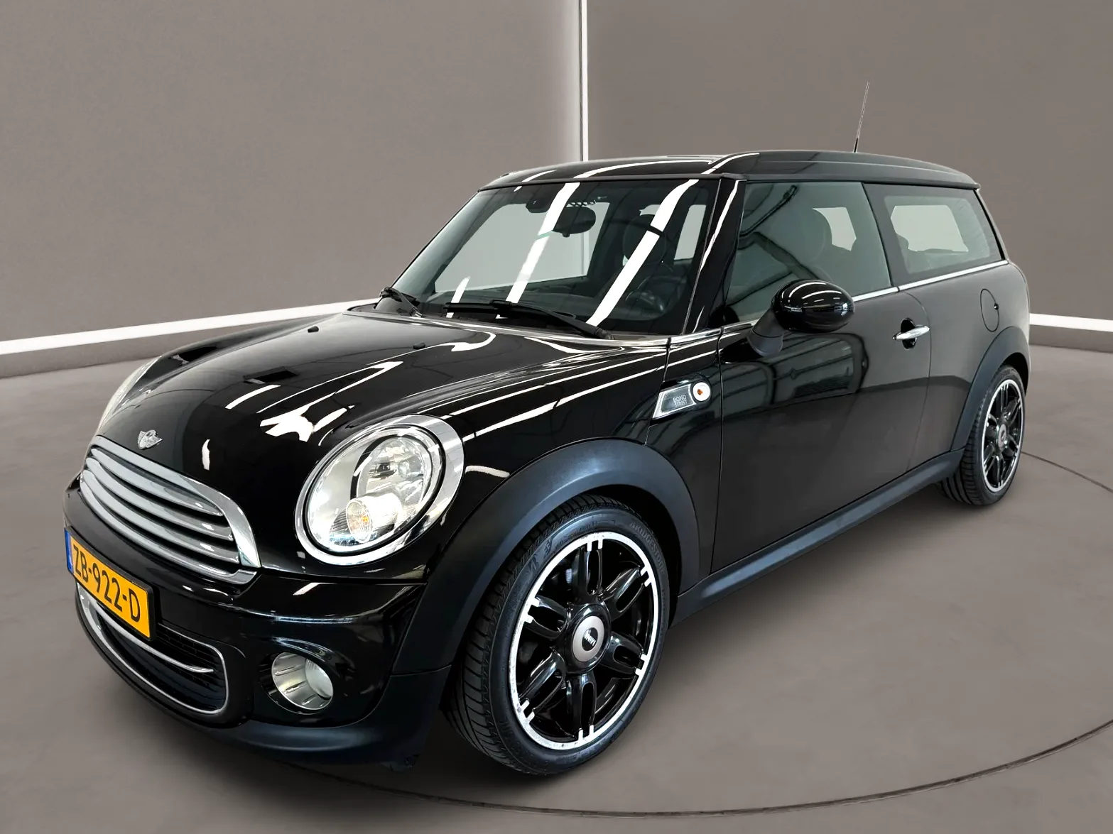 MINI Clubman (2014) — foto 1