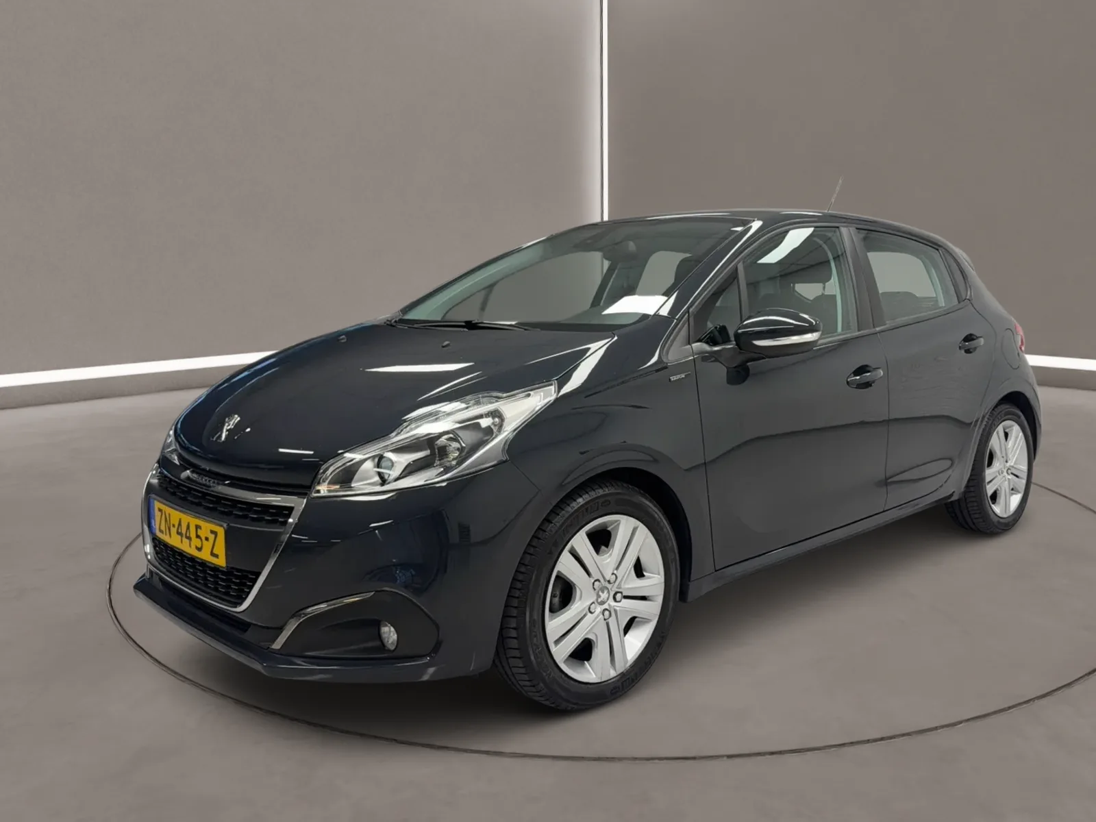 Peugeot 208 (2019) — foto 1